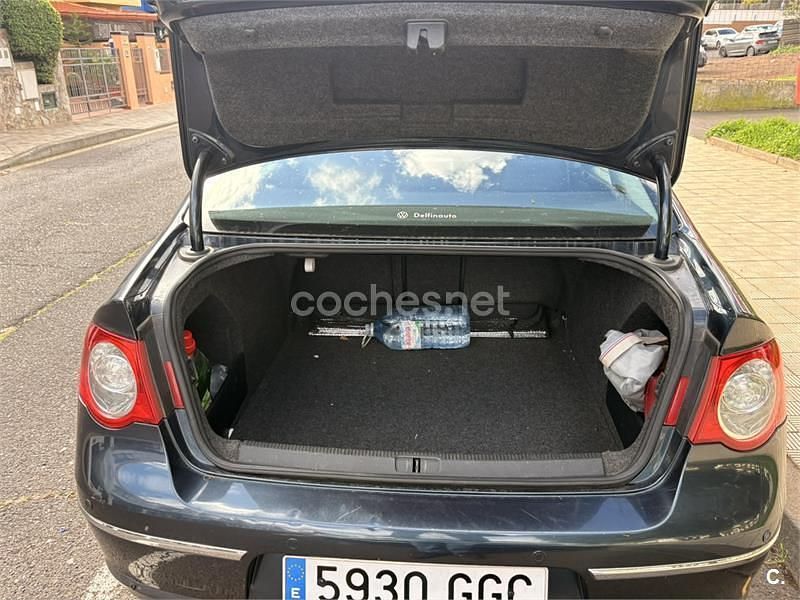 Usado VW Passat R-line 160 CV (117 kW) 2008 Azul Berlina