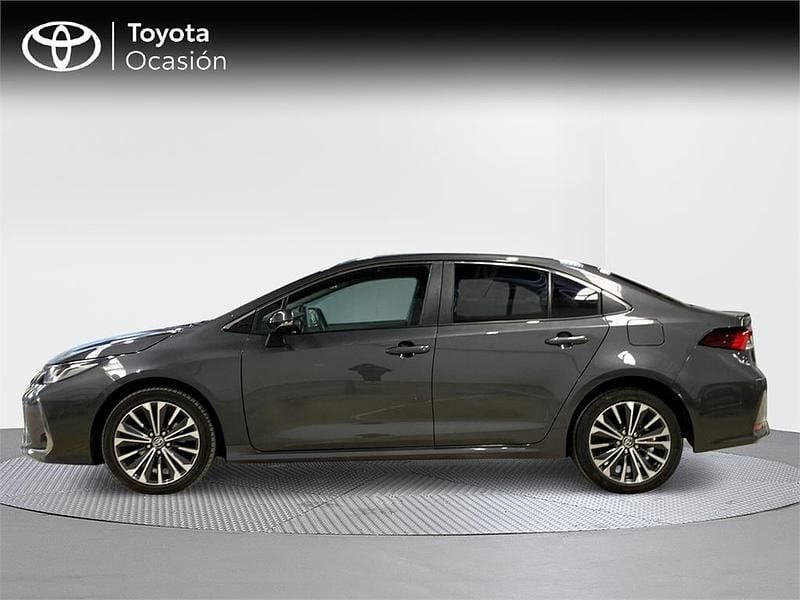 Usado Toyota Corolla Style 140 CV (102 kW) 2024 Gris grafito Berlina