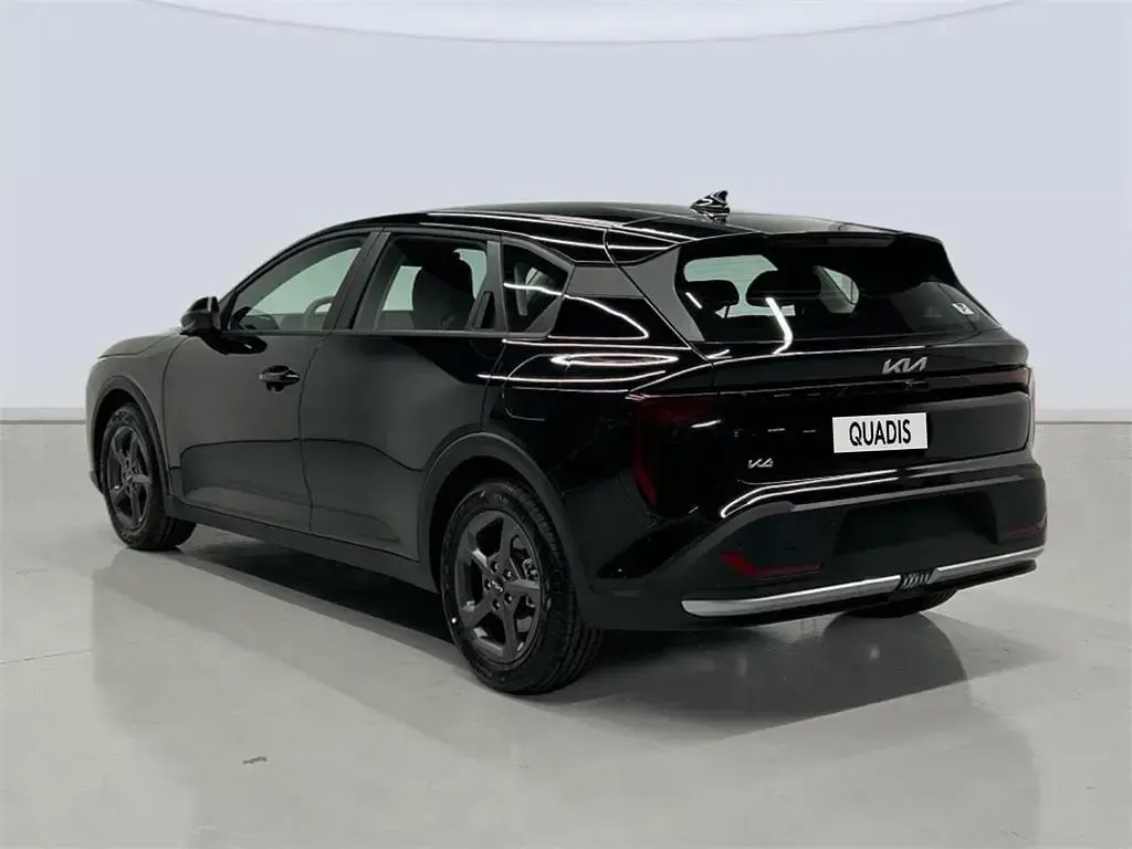 Nuevo Kia K4 116 CV (85 kW) 2026 Aurora black Berlina