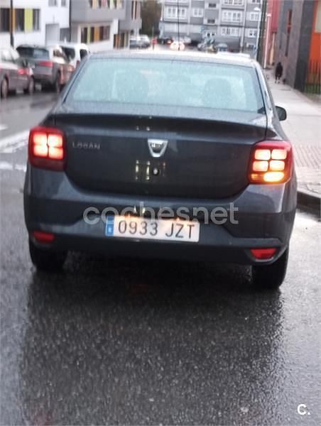 Usado Dacia Logan Lauréate 90 CV (66 kW) 2017 Gris / plata Berlina