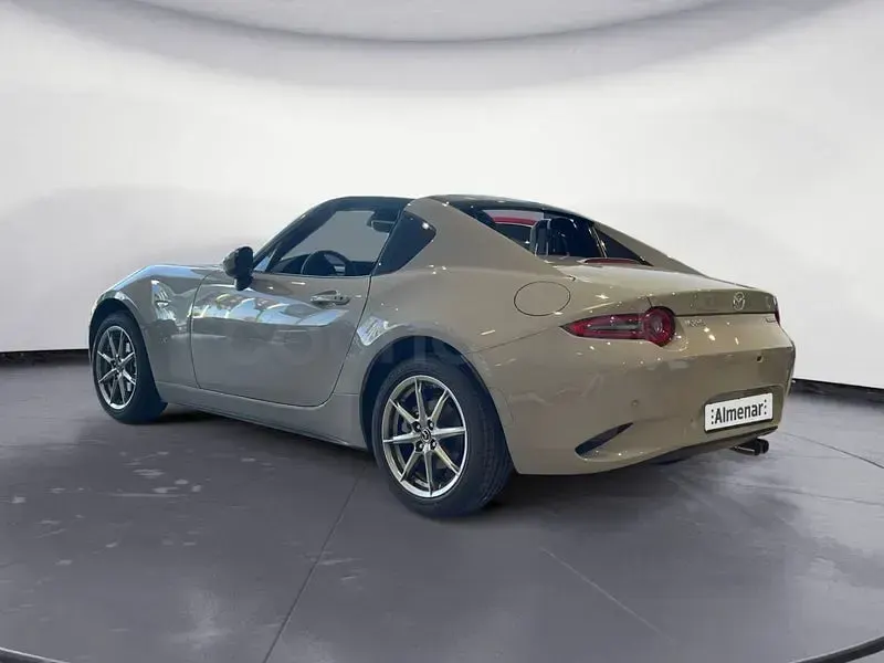 Nuevo Mazda MX5 Exclusive-Line 132 CV (97 kW) 2026 Gris / plata Descapotable