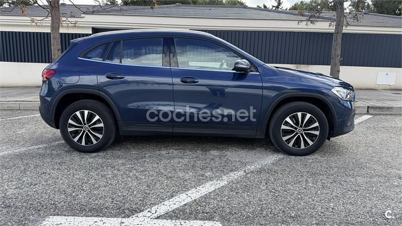 Usado Mercedes GLA250 218 CV (160 kW) 2021 Azul SUV