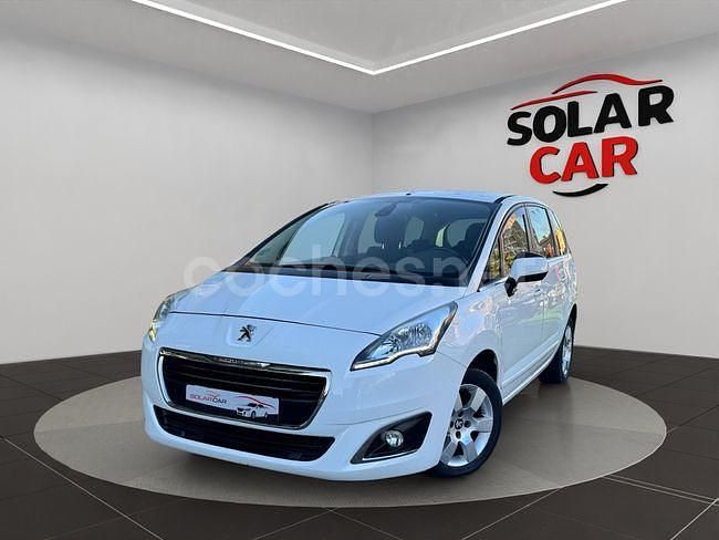 Blanco Usado 2016 Peugeot 5008 Active Monovolumen | 5900 € (Precio justo) - Imagen 1/4