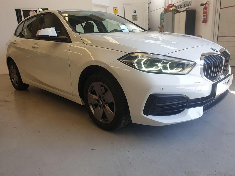 Usado BMW 118 136 CV (100 kW) 2023 Blanco Utilitario