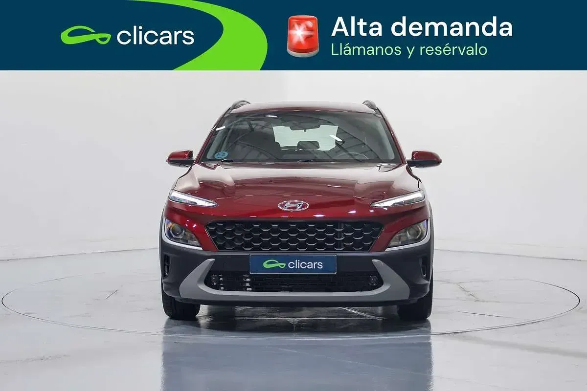 Usado Hyundai Kona 120 CV (88 kW) 2023 Rojo SUV