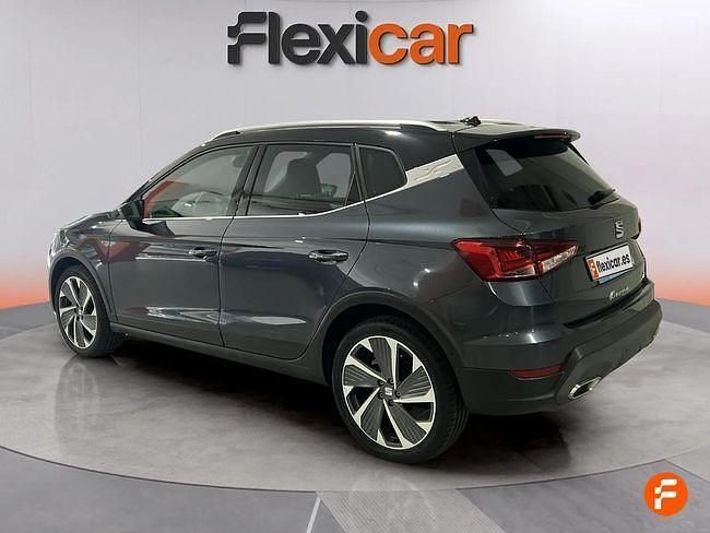 Usado Seat Arona FR 150 CV (110 kW) 2024 Gris SUV