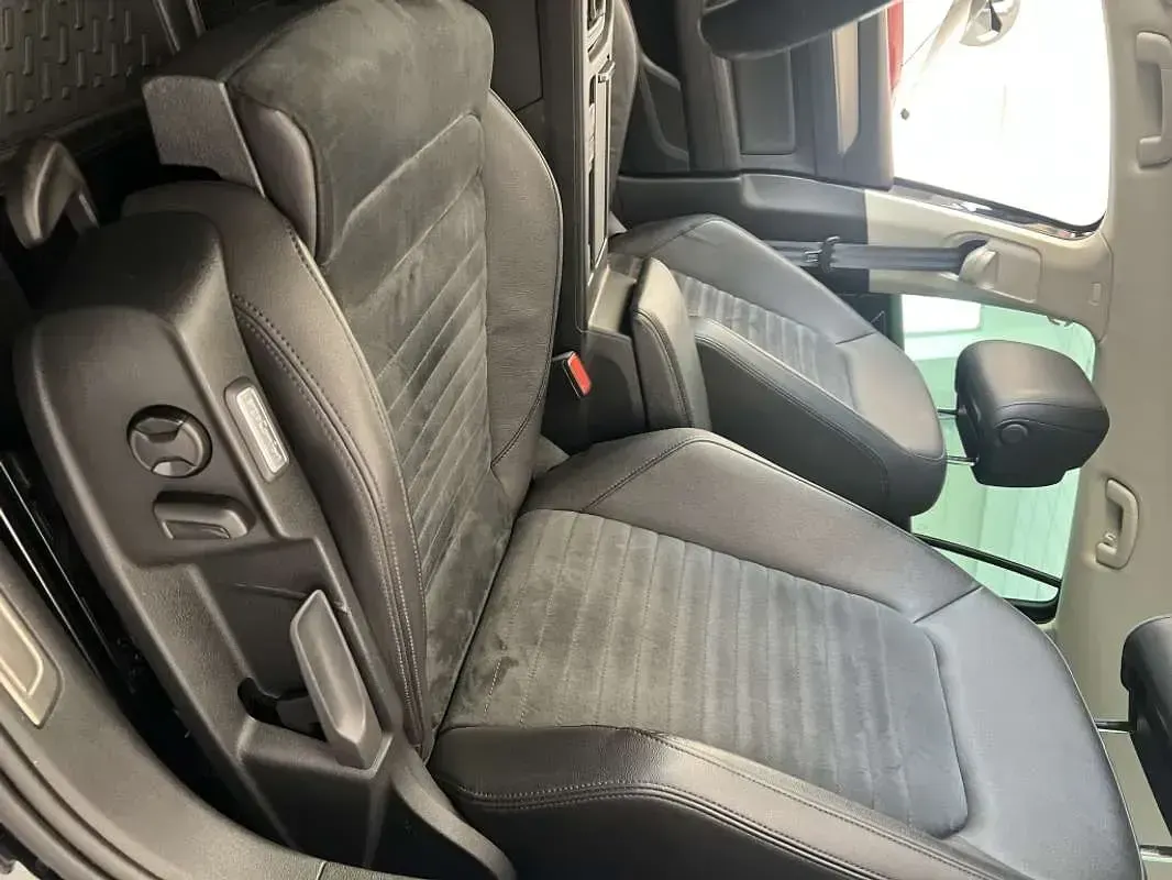 Usado VW Passat Advance 150 CV (110 kW) 2018 Negro Familiar