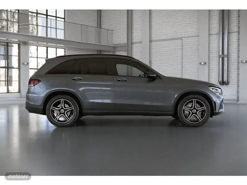 Usado Mercedes GLC300de 306 CV (225 kW) 2021 Gris SUV