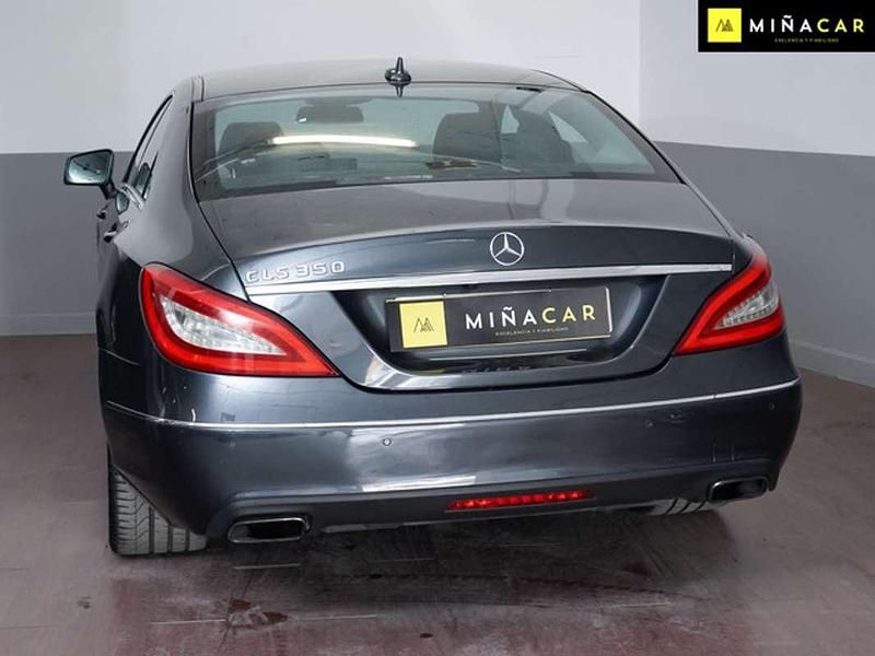 Usado Mercedes CLS350 306 CV (225 kW) 2011 Marrón Coupe
