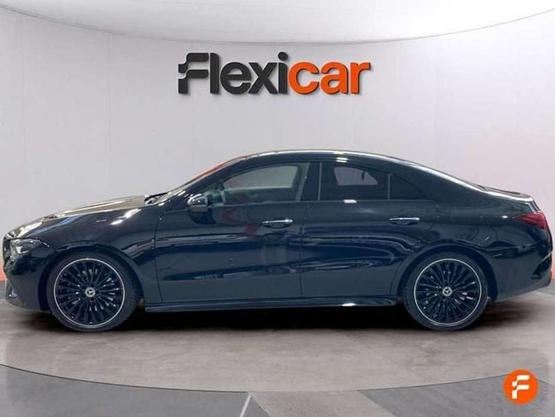 Usado Mercedes CLA220 190 CV (139 kW) 2025 Negro Berlina