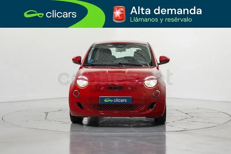 Usado Fiat 500 Red 70 CV (51 kW) 2021 Rojo Berlina