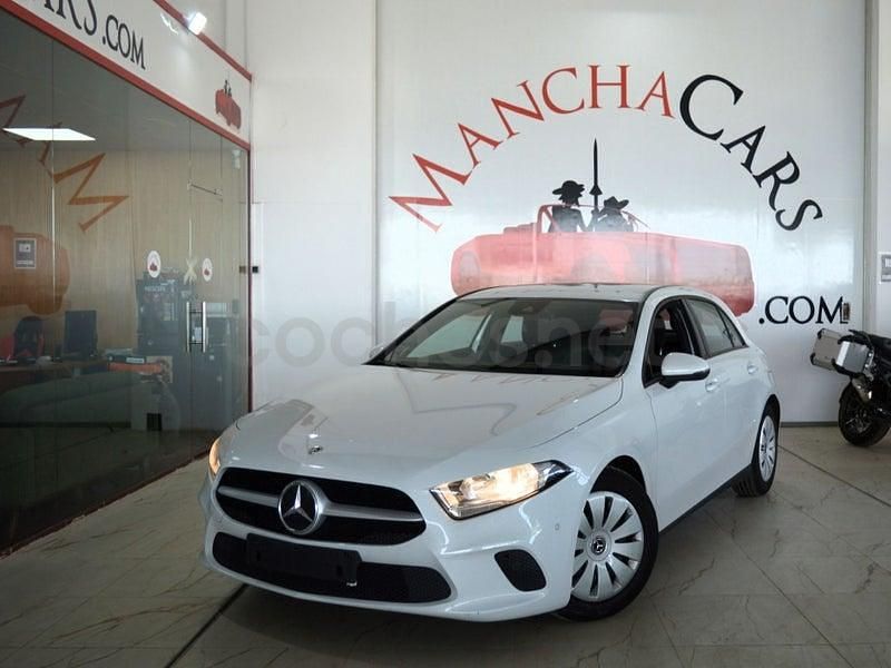 Usado Mercedes A180 136 CV (100 kW) 2021 Blanco Berlina