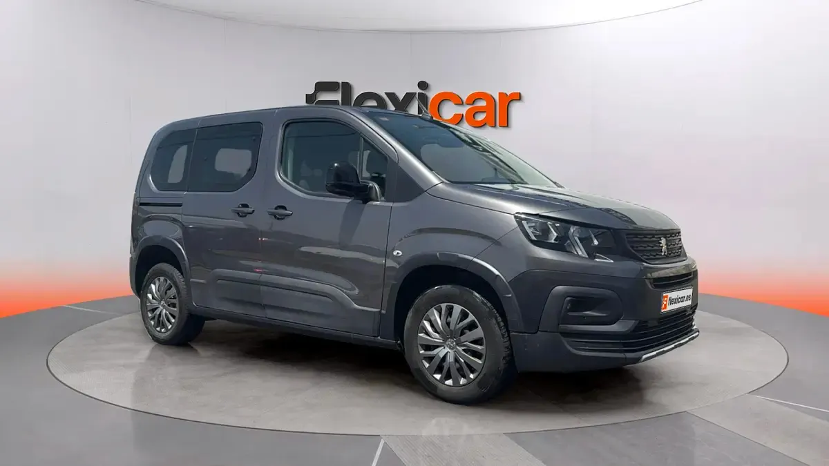 Usado Peugeot Rifter Allure 101 CV (74 kW) 2023 Monovolumen