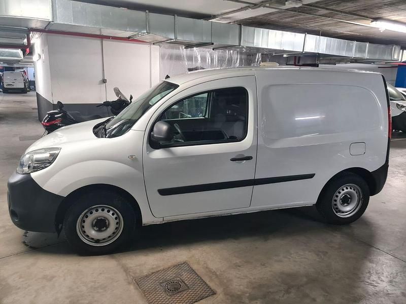 Usado Renault Kangoo 80 CV (58 kW) 2020 Blanco Utilitario