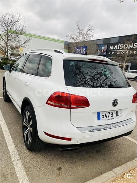Second-hand VW Touareg 245 CP (180 kW) 2012 Alb SUV