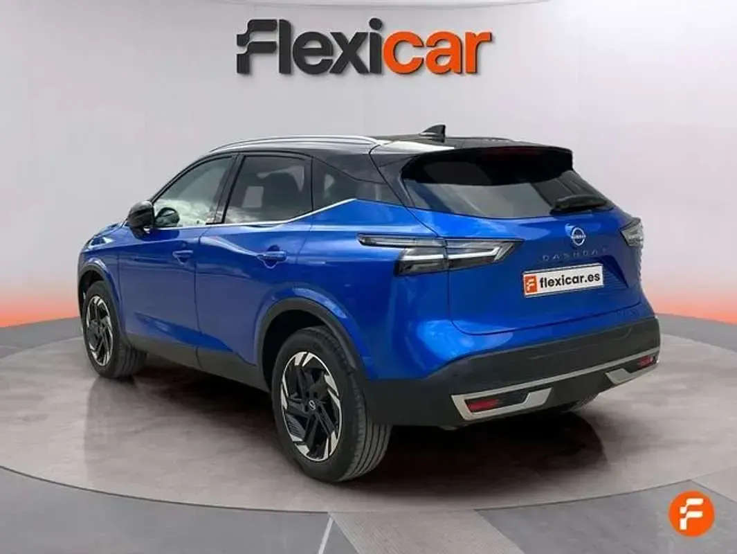 Usado Nissan Qashqai Acenta 158 CV (116 kW) 2024 Azul SUV