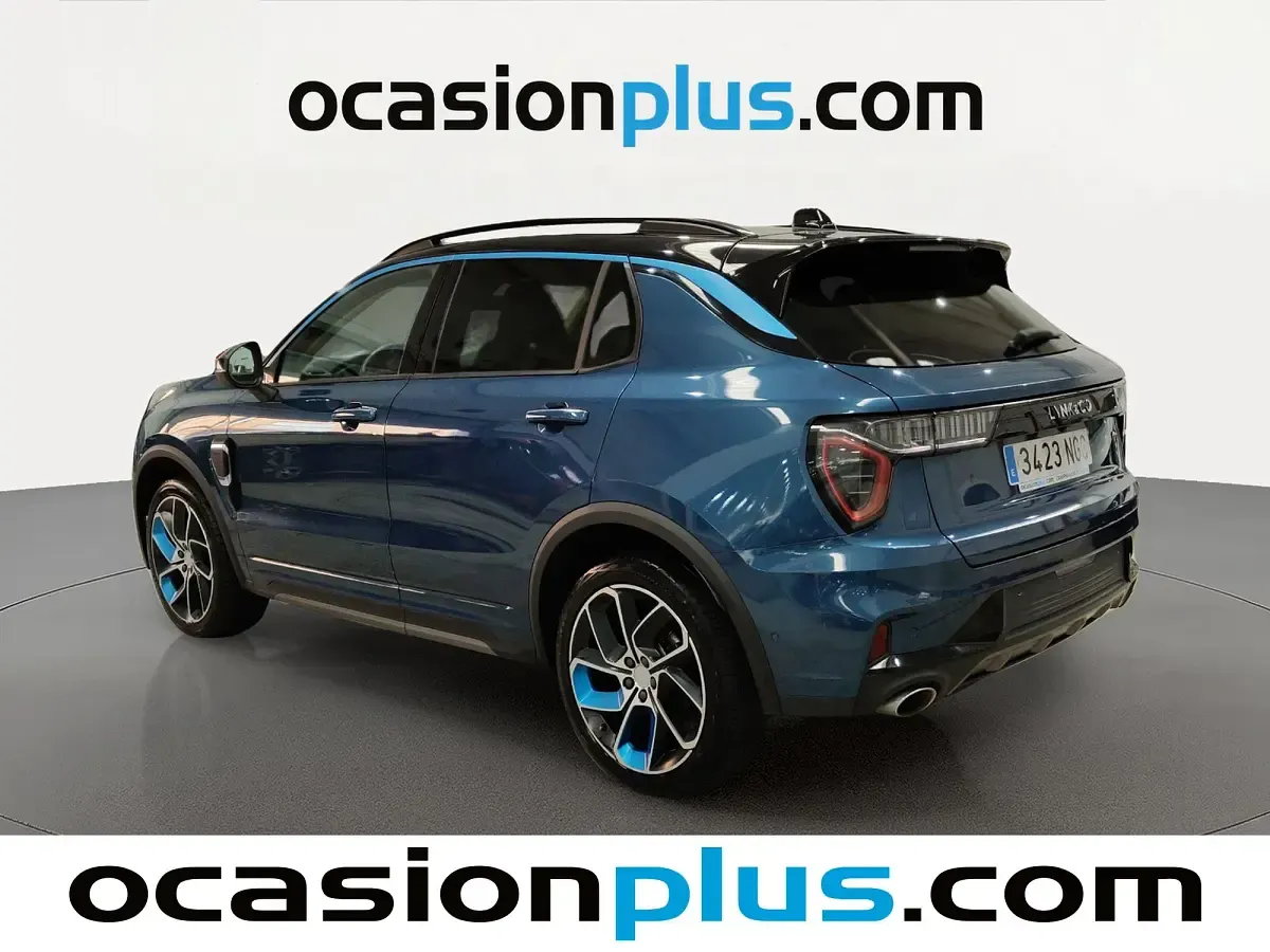Usado Lynk & Co 01 261 CV (191 kW) 2022 Negro SUV