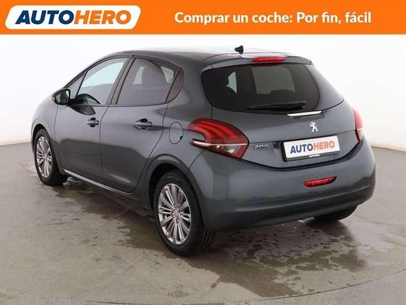 Usado Peugeot 208 Style 99 CV (72 kW) 2017 Gris Utilitario