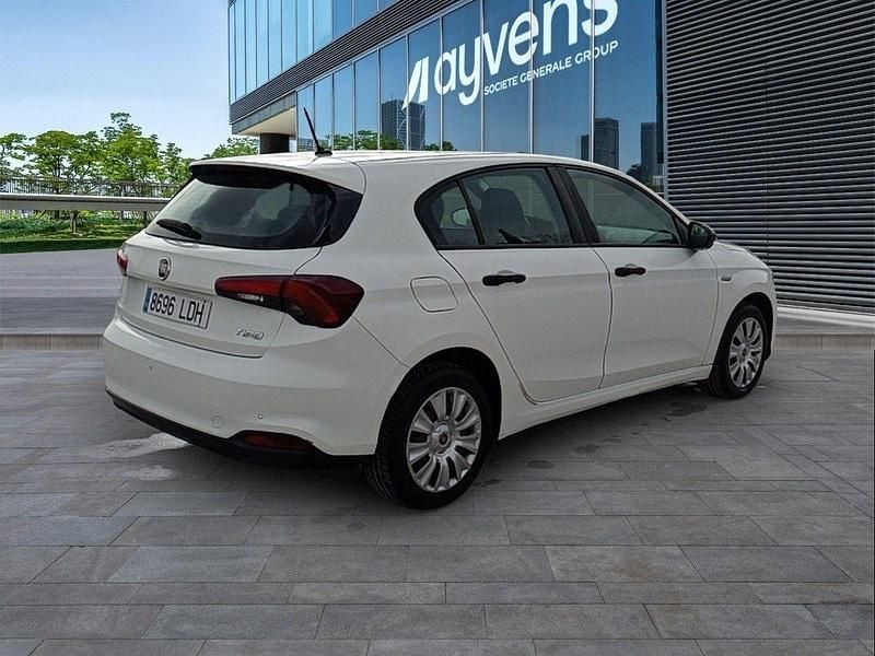 Usado Fiat Tipo Business 120 CV (88 kW) 2019 Blanco Utilitario