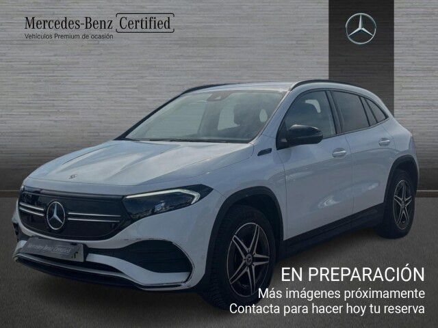 Blanco Usado 2022 Mercedes EQA350 AMG line SUV | 31.990 € - Imagen 1/4