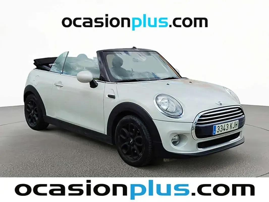 Usado Mini Cooper Cabriolet 136 CV (100 kW) 2018 Plateado Descapotable