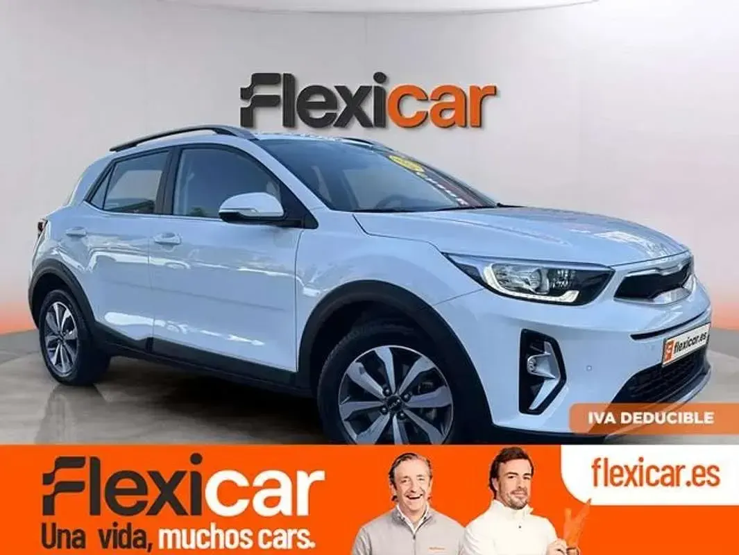 Usado Kia Stonic 101 HP (74 kW) 2025 SUV