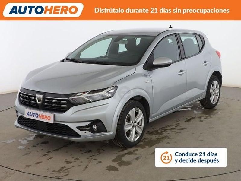 Usado Dacia Sandero Comfort 91 CV (66 kW) 2022 Gris Berlina