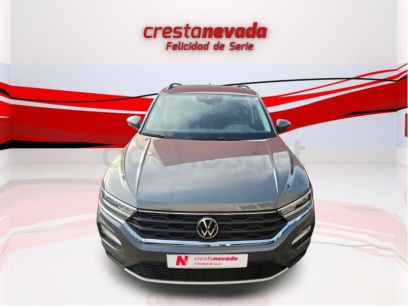 Usado VW T-Roc Advance 150 CV (110 kW) 2021 Gris / plata SUV