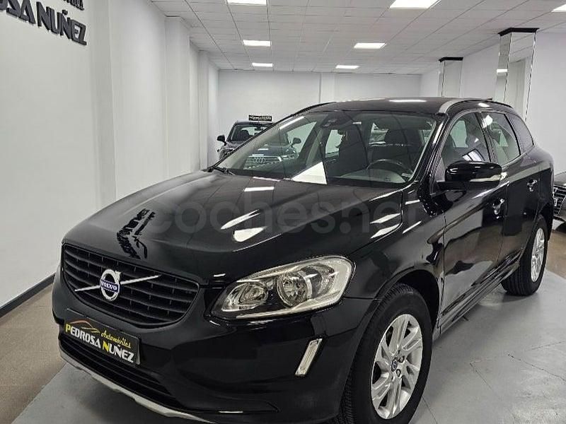 Usado Volvo XC60 Momentum 150 CV (110 kW) 2016 Negro SUV