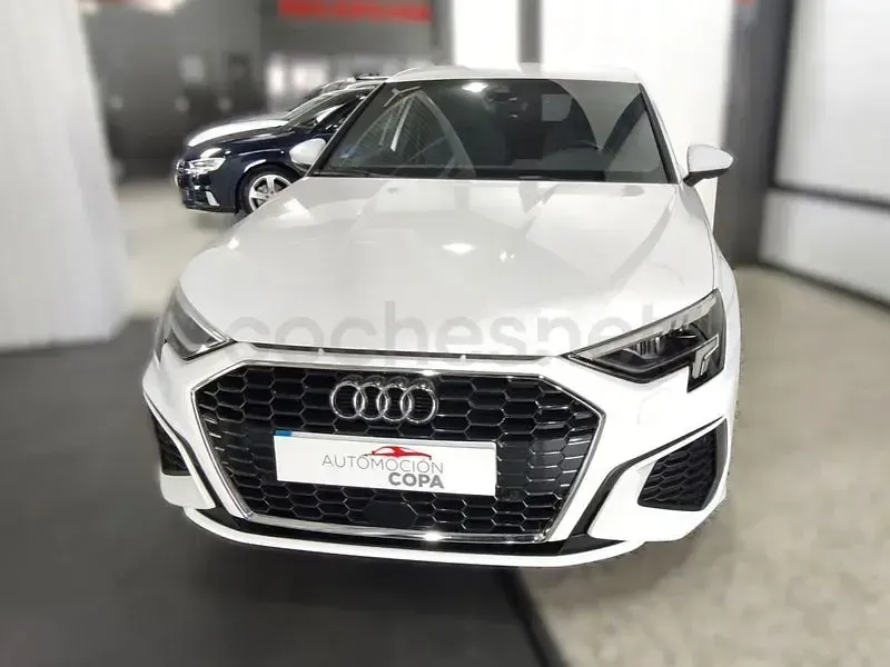 Usado Audi A3 S-Line 204 CV (150 kW) 2021 Blanco Berlina