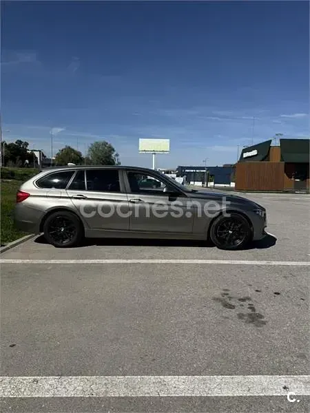 Usado BMW 320 Comfort Edition 190 CV (139 kW) 2016 Gris / plata Familiar