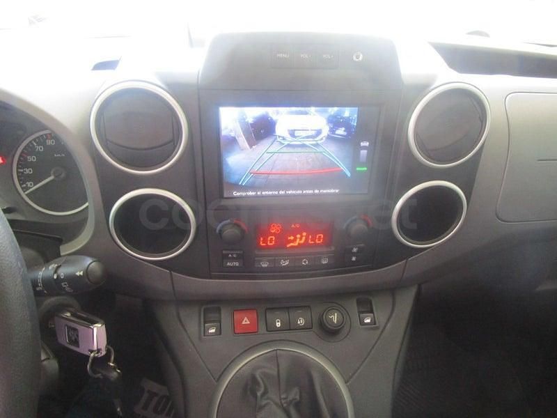 Usado Peugeot Partner Tepee Active 110 CV (80 kW) 2017 Blanco Monovolumen