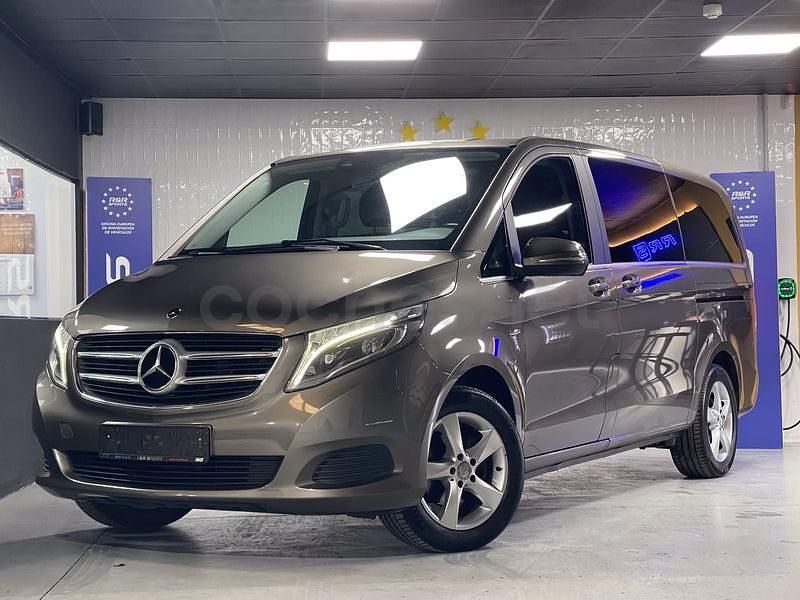 Usado Mercedes V220 Avantgarde 163 CV (119 kW) 2015 Marrón Monovolumen