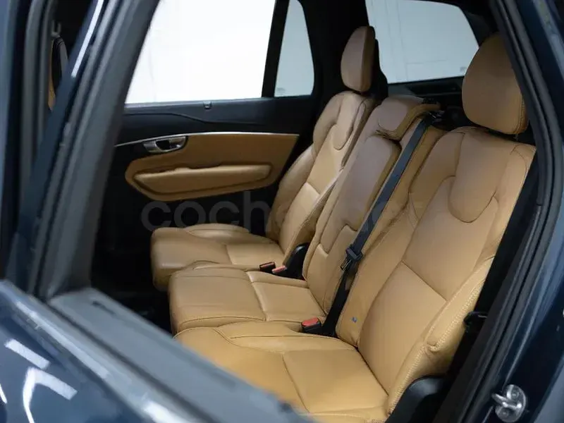 Usado Volvo XC90 Plus 235 CV (172 kW) 2023 Azul SUV