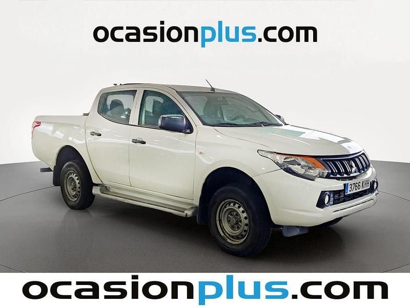 Usado Mitsubishi L200 154 CV (113 kW) 2018 Blanco Pickup/Camioneta