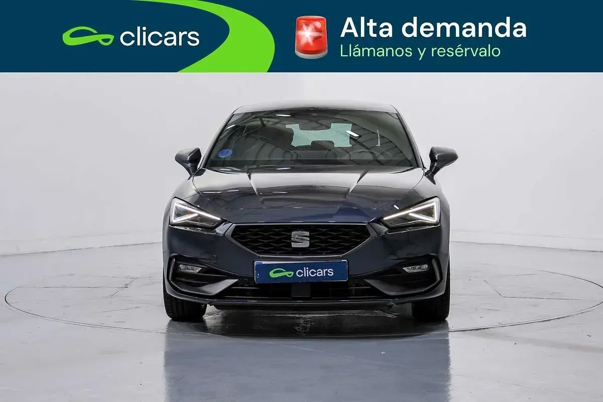 Usado Seat Leon FR 150 CV (110 kW) 2025 Gris Utilitario