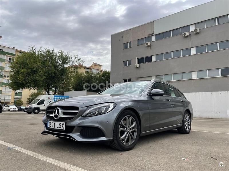 Usado Mercedes C200 150 CV (110 kW) 2017 Gris / plata Familiar