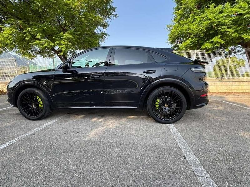 Usado Porsche Cayenne 462 CV (339 kW) 2020 Negro SUV