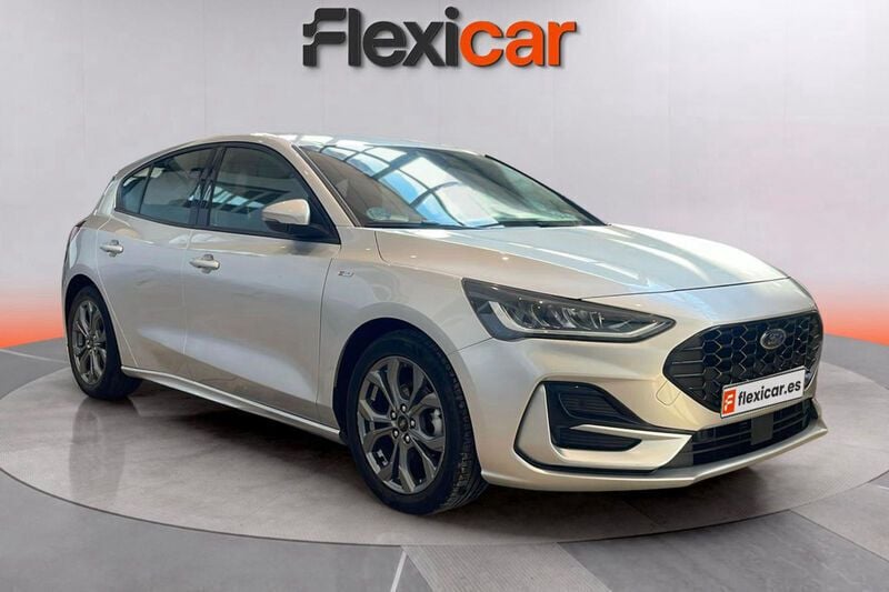 Gris Usado 2023 Ford Focus ST-Line Familiar | 17.790 € (Precio justo) - Imagen 1/4