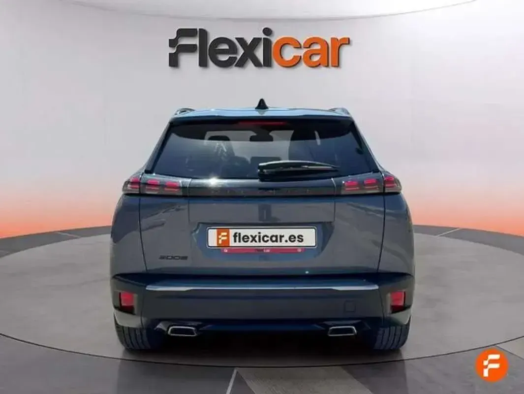 Usado Peugeot 2008 Allure 131 CV (96 kW) 2024 Gris SUV