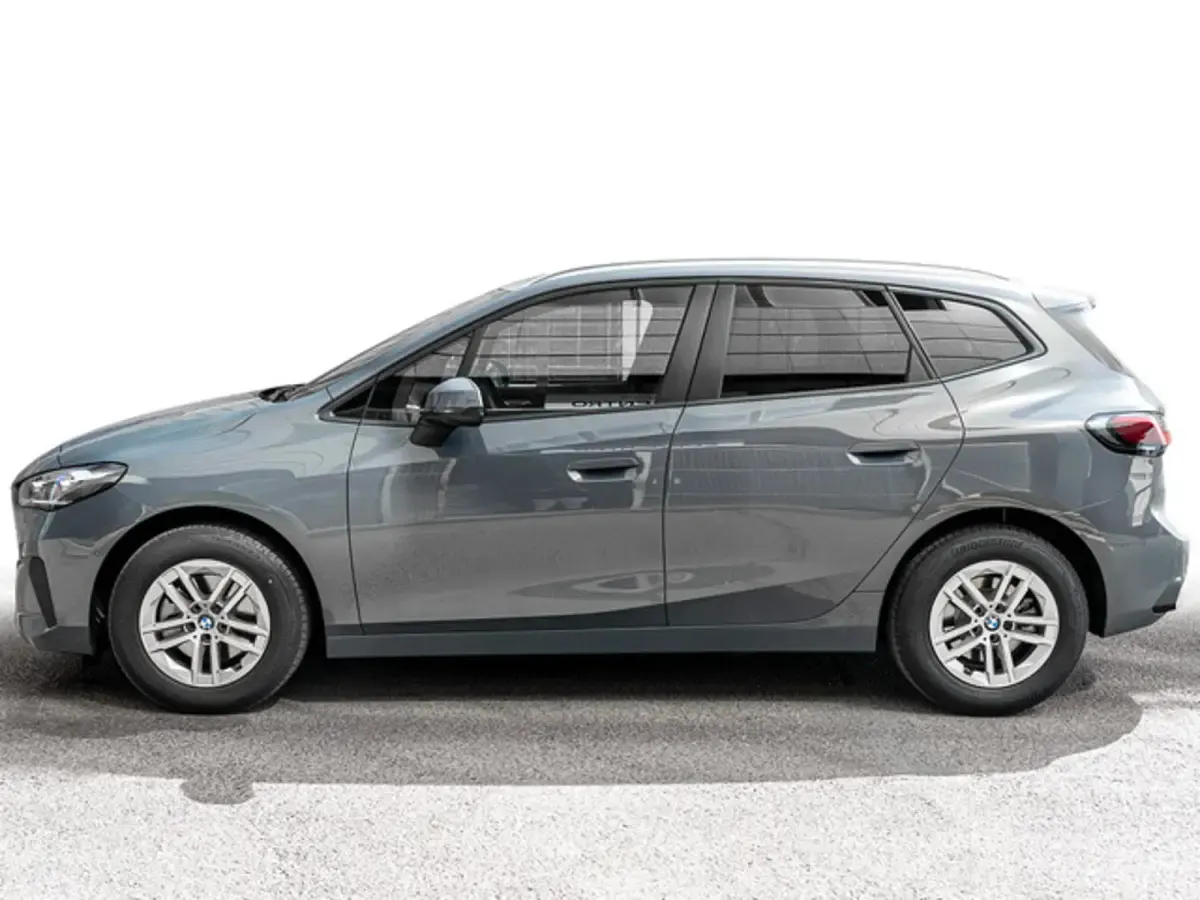 Usado BMW 218 Active Tourer Comfort Edition 150 CV (110 kW) 2026 Gris Monovolumen