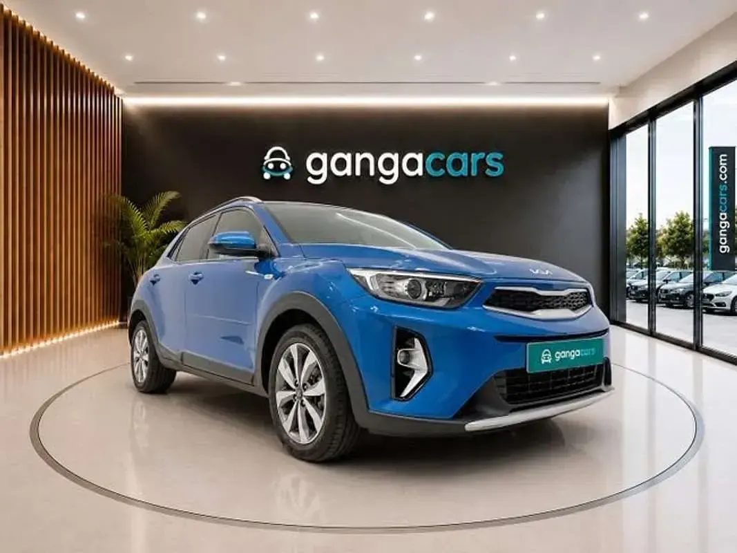 Usado Kia Stonic 84 CV (61 kW) 2022 Azul SUV