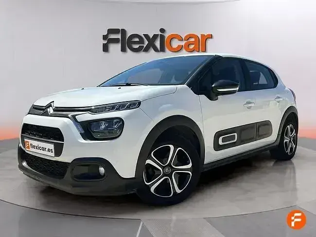 Usado Citroën C3 PureTech 100 CV (73 kW) 2024 Amarillo