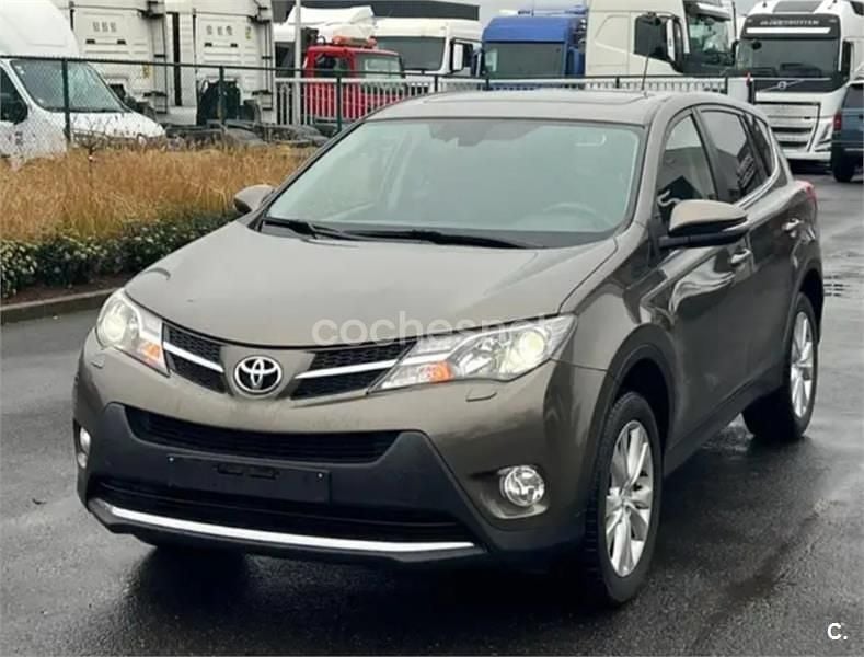 Usado Toyota RAV4 Executive 150 CV (110 kW) 2014 Beige SUV