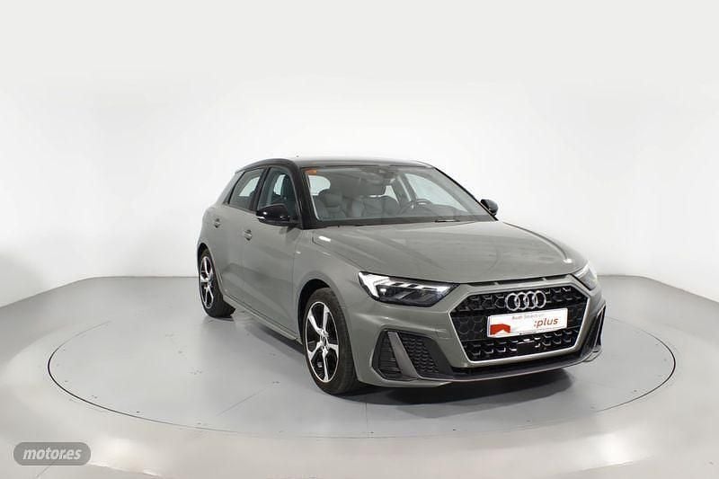 Gris Usado 2021 Audi A1 Sportback Utilitario | 20.900 € (Un poco caro) - Imagen 1/4
