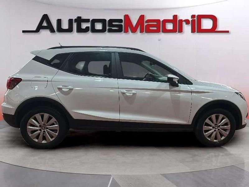 Usado Seat Arona Style 116 CV (85 kW) 2020 Blanco SUV