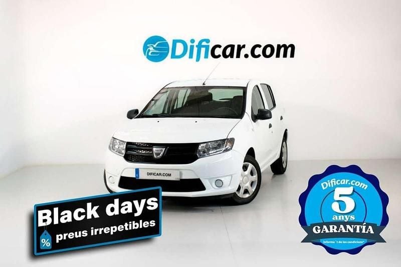 Usado Dacia Sandero 76 CV (55 kW) 2013 Blanco Utilitario