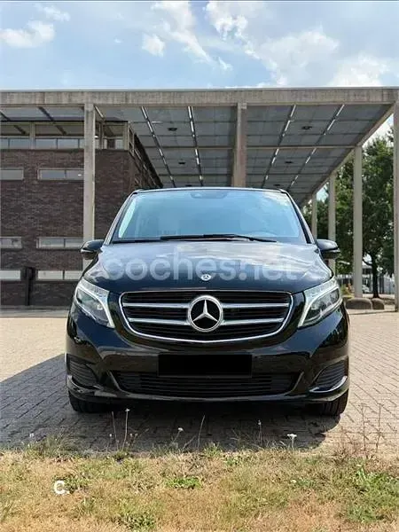 Usado Mercedes V220 Avantgarde 163 CV (119 kW) 2018 Negro Monovolumen