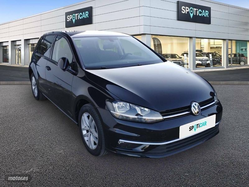 Usado VW Golf VII Advance 116 CV (85 kW) 2019 Negro Berlina