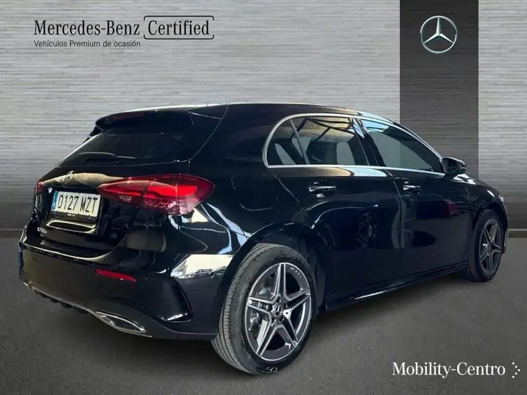 Usado Mercedes A250 163 CV (119 kW) 2025 Negro cosmos